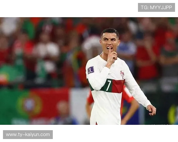 葡萄牙连续零封对手，C罗大笑拥抱队友：世界杯经典瞬间再现